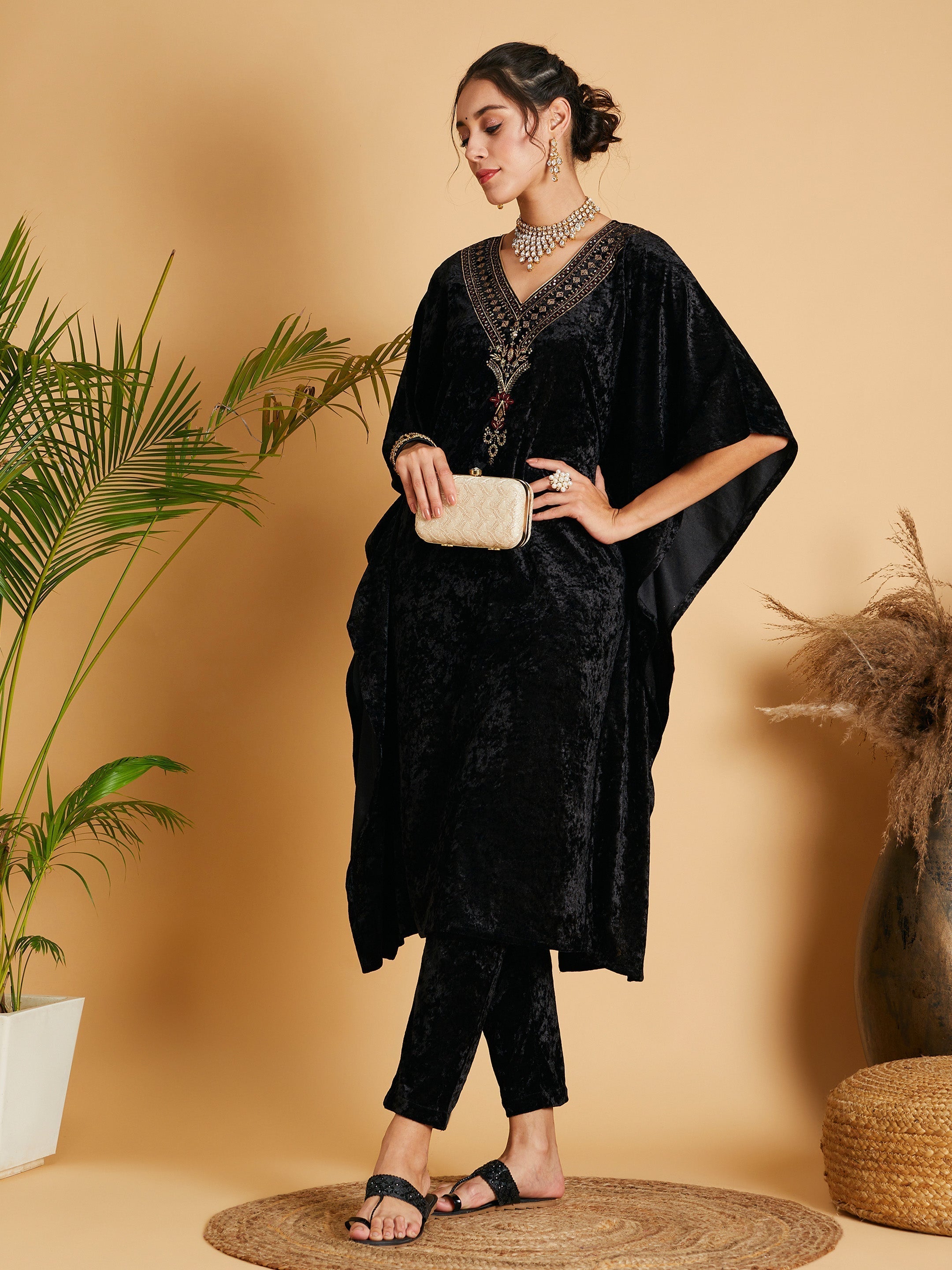 Women Black Velvet Kaftan Kurta