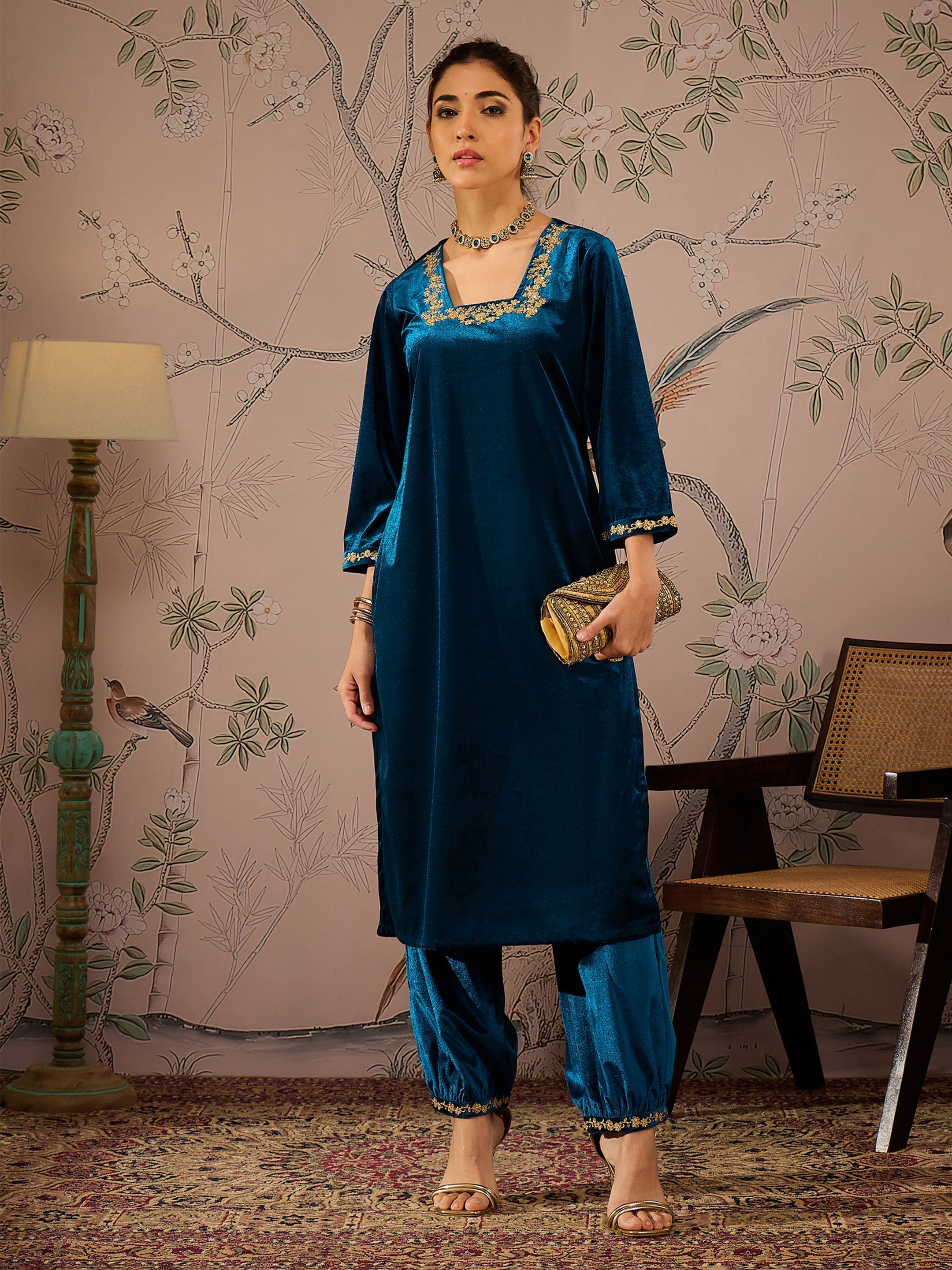 Women Teal Velvet Embroidered Straight Kurta With Afghani Pants