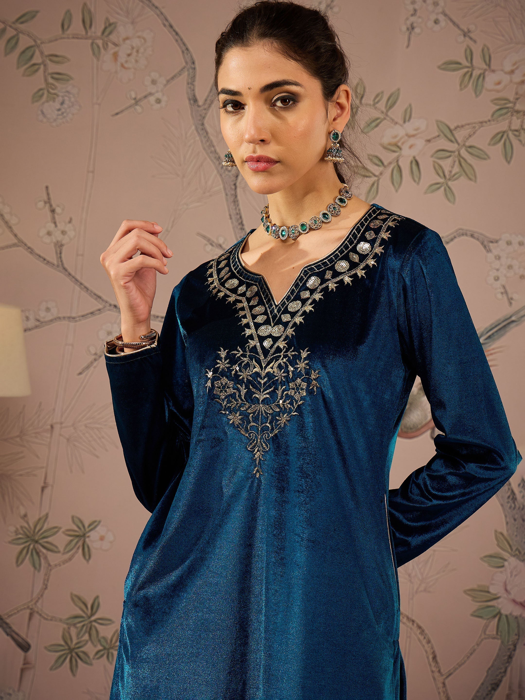Women Teal Velvet Full Sleeves Embroidered Straight Kurta