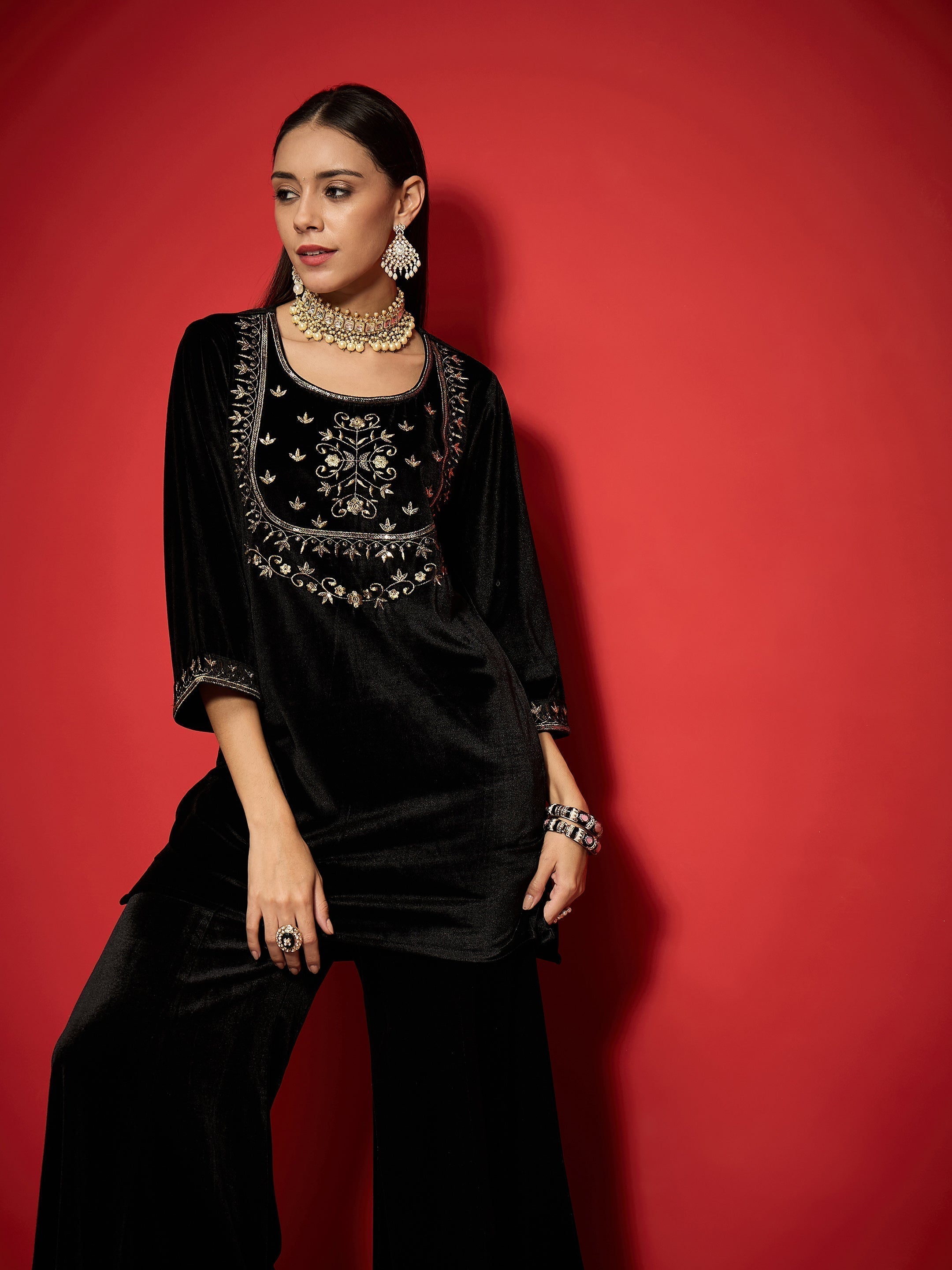 Women Black Velvet Embroidered Round Neck Short Kurta