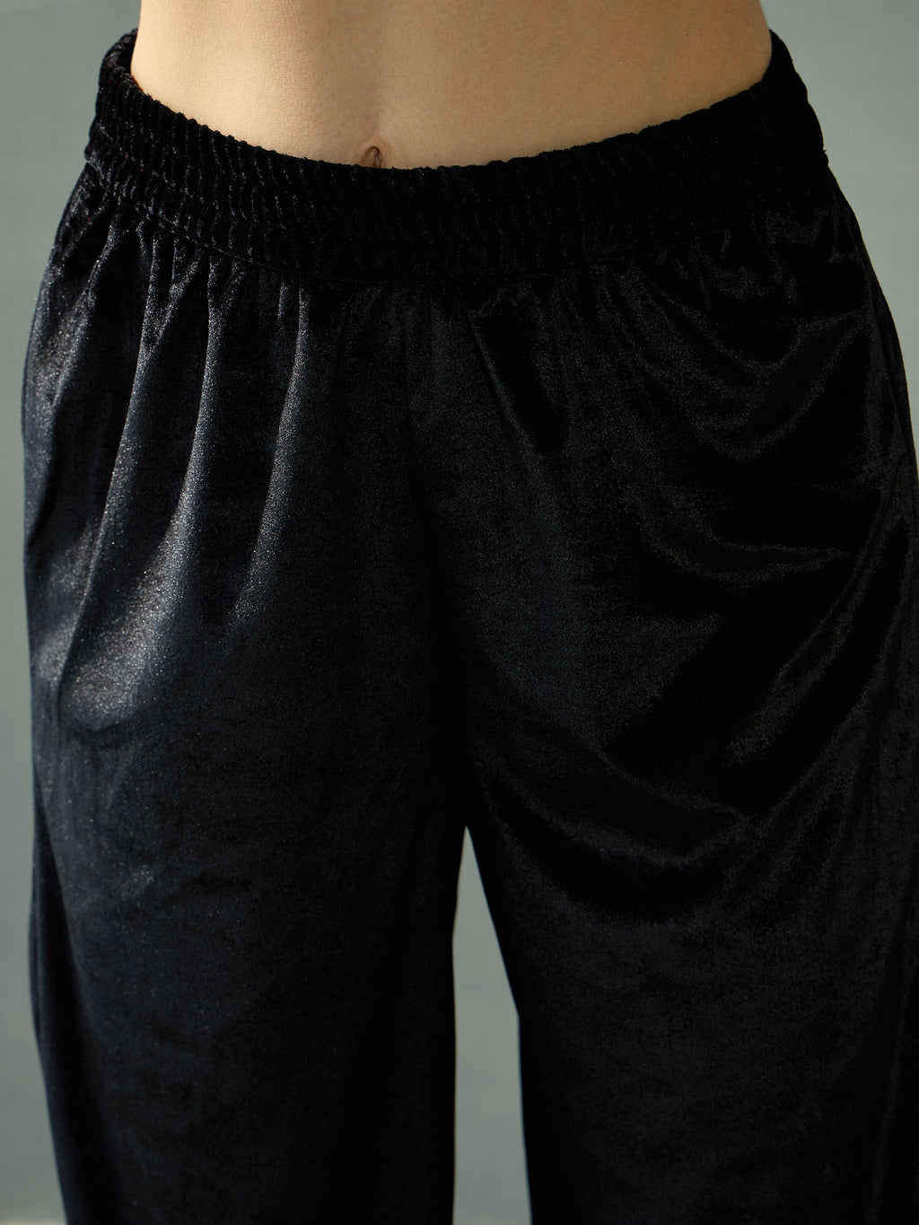 Women Black Velvet Elasticated Pants